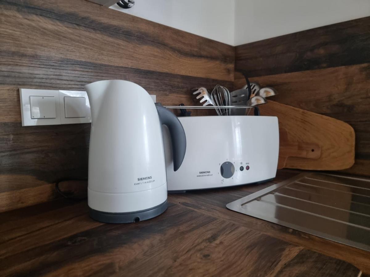 Luxusni Apartman S Krbem - Kunraticke Svycarsko Kunratice  Extérieur photo