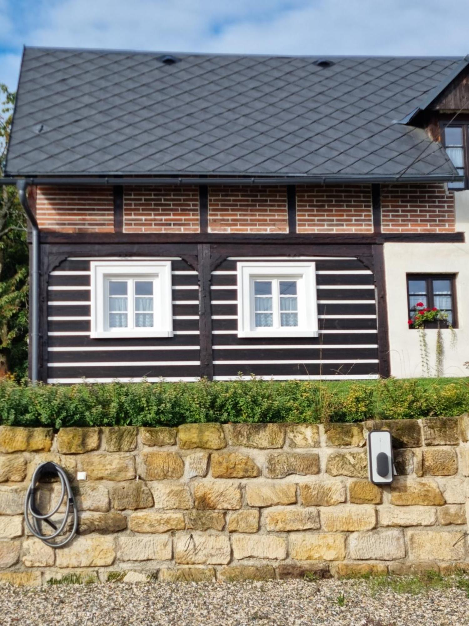 Luxusni Apartman S Krbem - Kunraticke Svycarsko Kunratice  Extérieur photo
