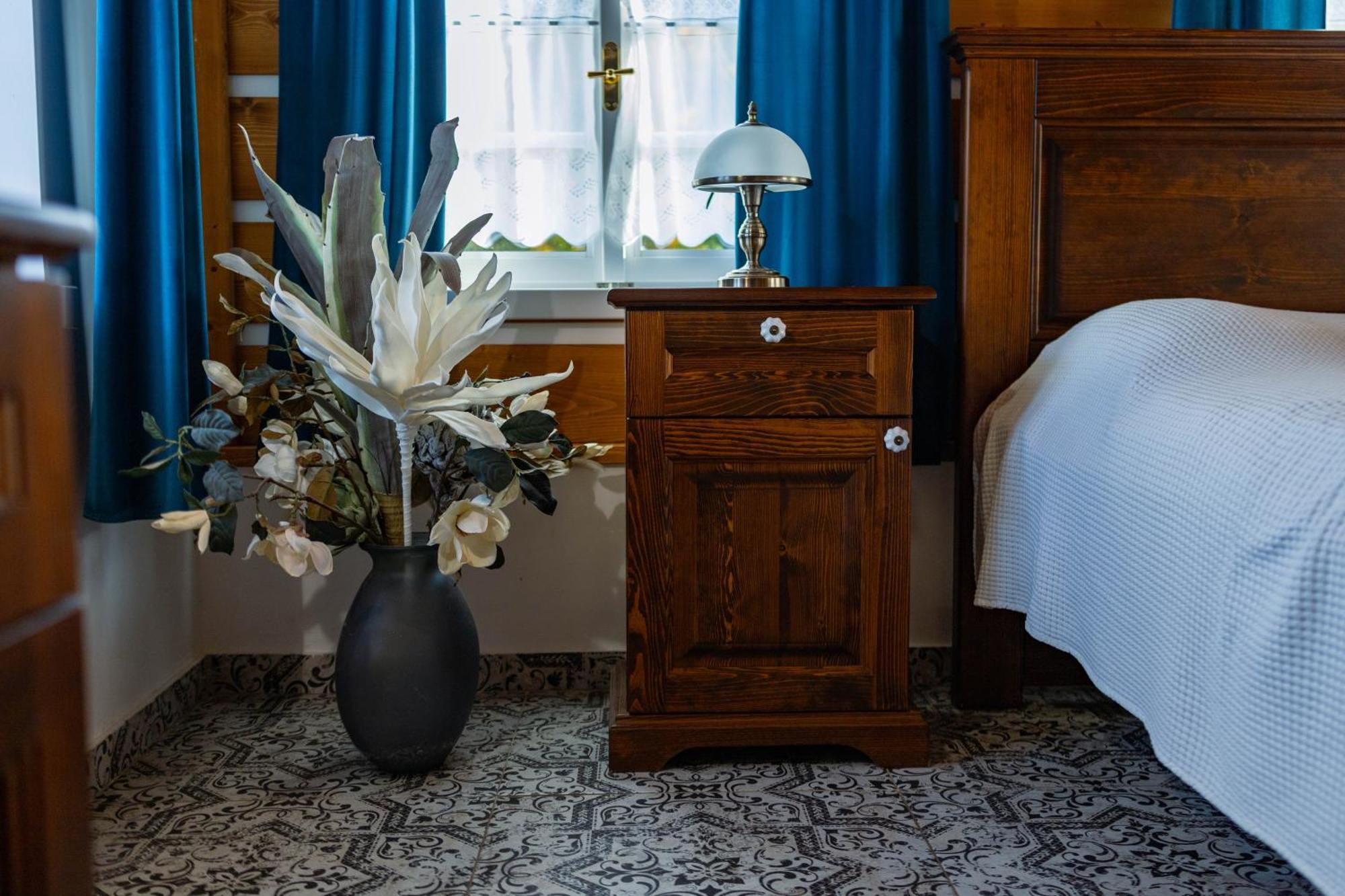 Luxusni Apartman S Krbem - Kunraticke Svycarsko Kunratice  Extérieur photo